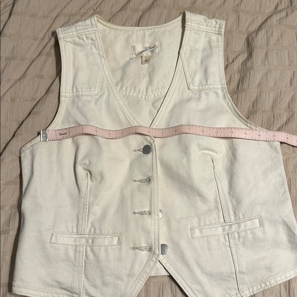 Cream Button-Up Vest - Picture 7 of 7